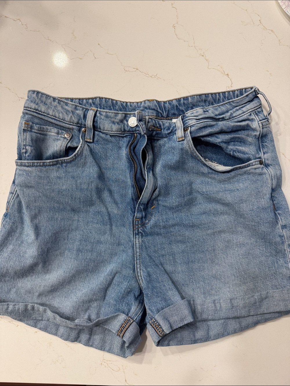 H&M Mom Women's Shorts - Classic Casual